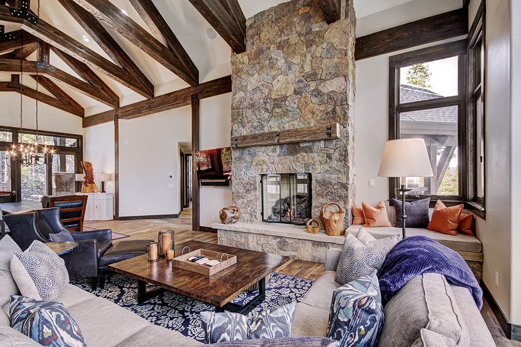 Living Area - Hawk's Hideaway - Breckenridge Vacation Rental