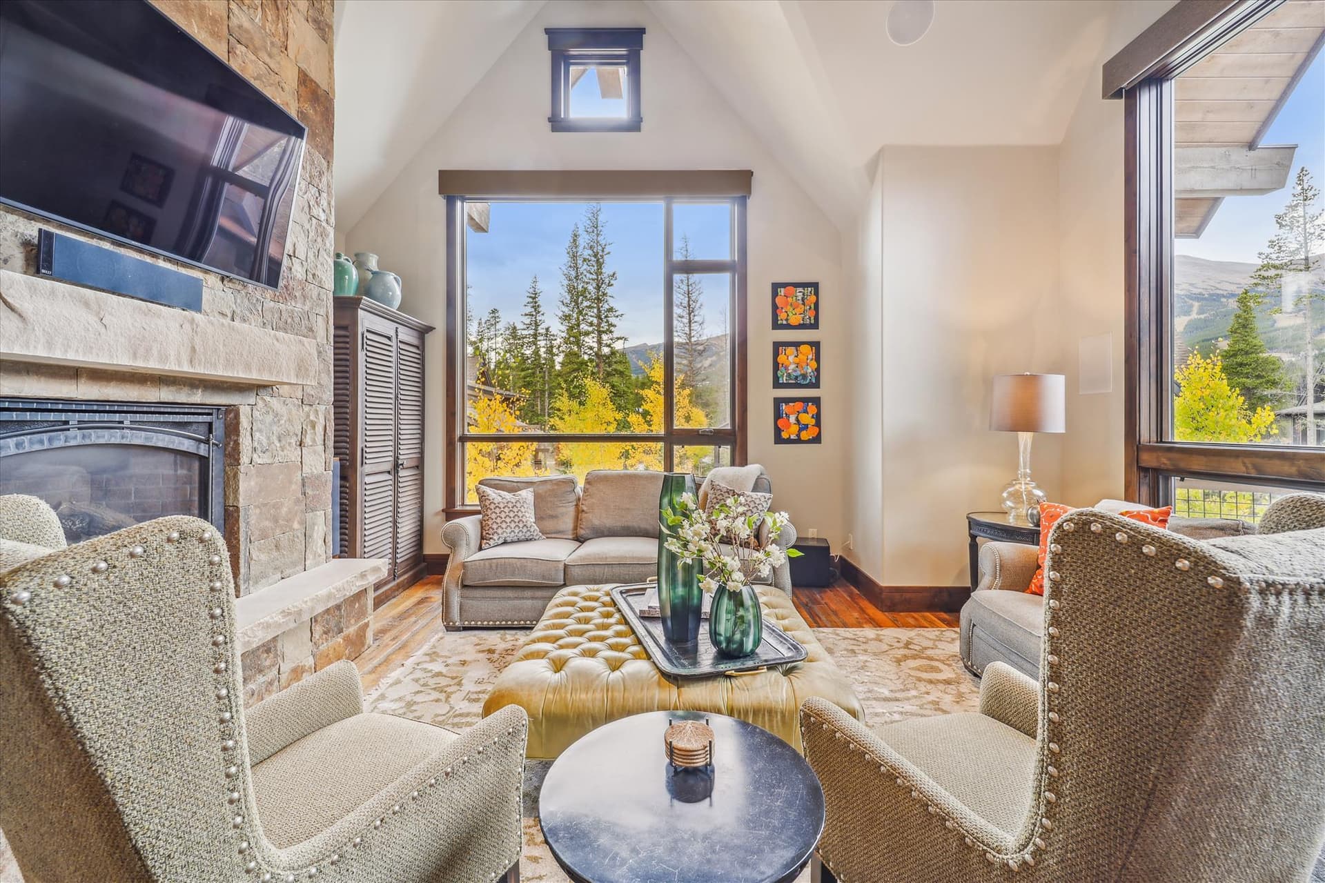 Living Area - Highwoods at Shock Hill - Breckenridge Vacation Rental