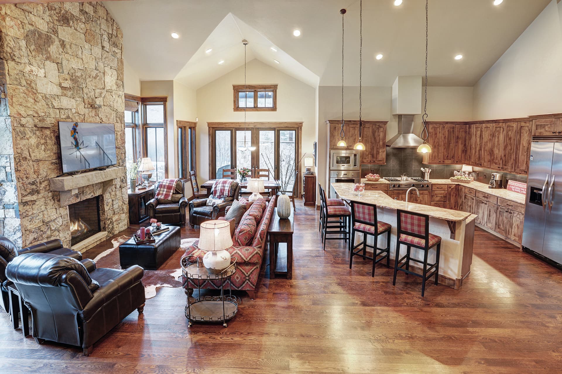 Living Area - Lone Star Lodge - Breckenridge Vacation Rental