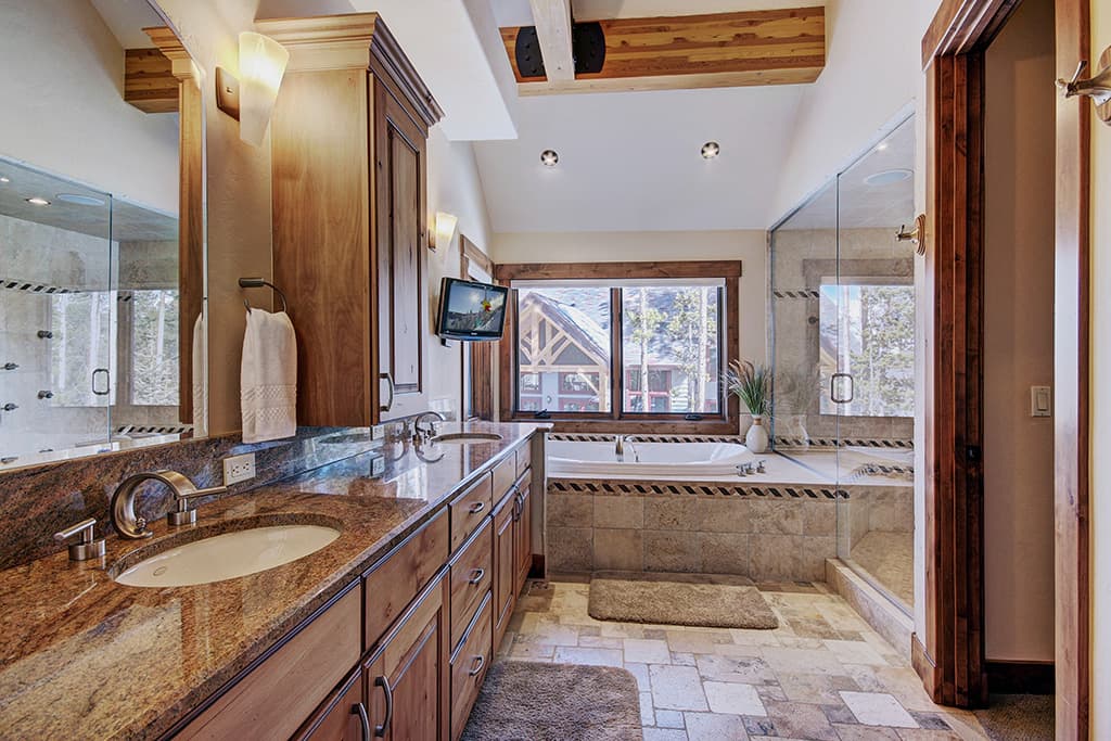 Bathroom - Mountain Majesty Manor - Breckenridge Vacation Rental