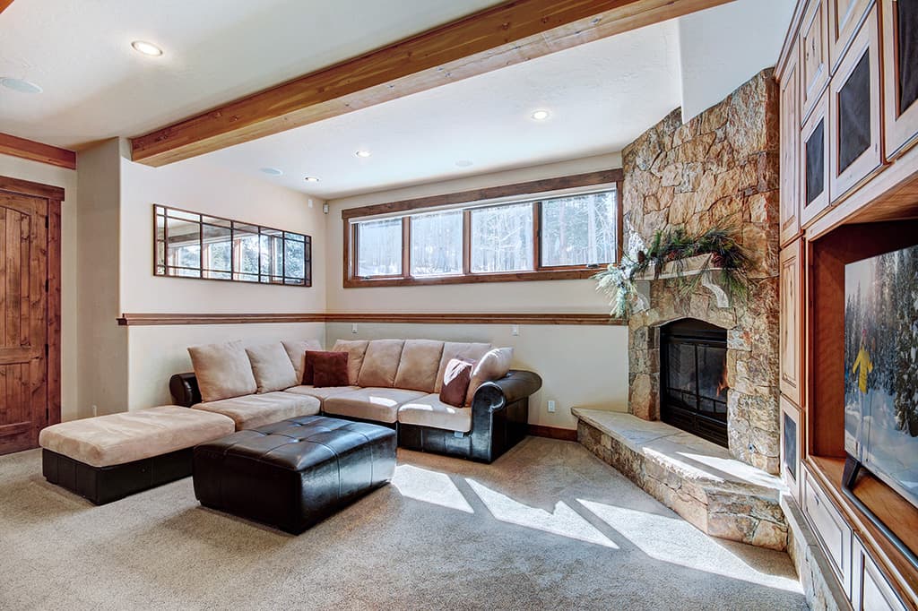 Living Area - Mountain Majesty Manor - Breckenridge Vacation Rental