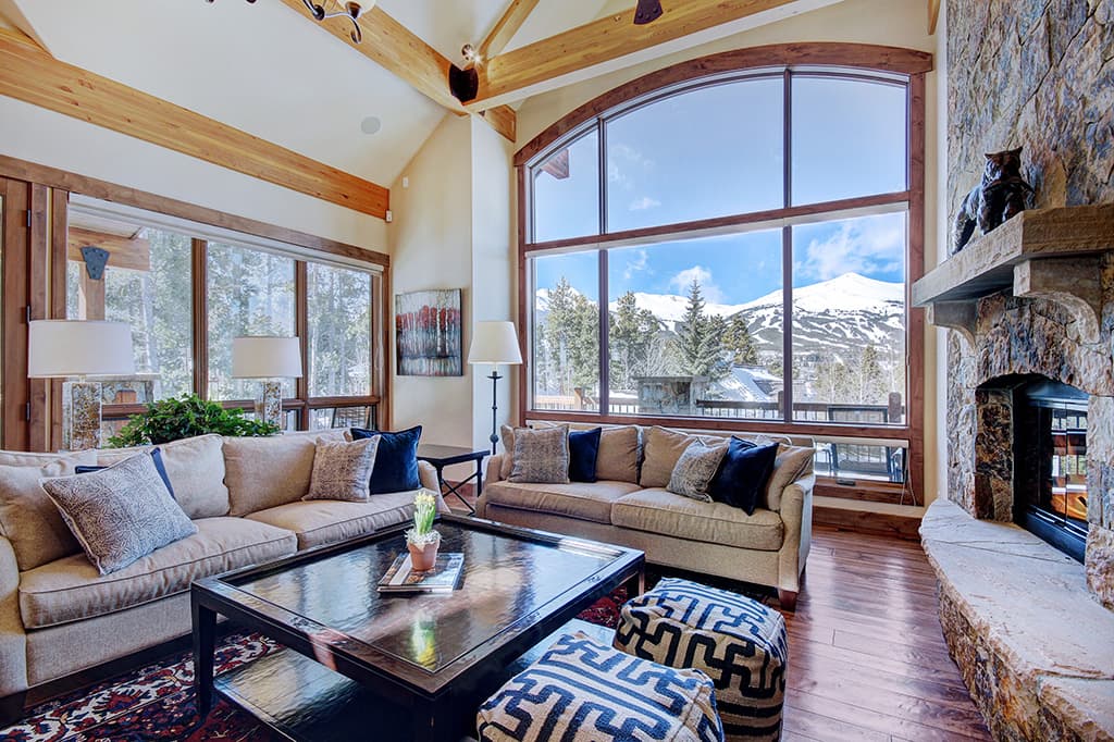 Living Area - Mountain Majesty Manor - Breckenridge Vacation Rental