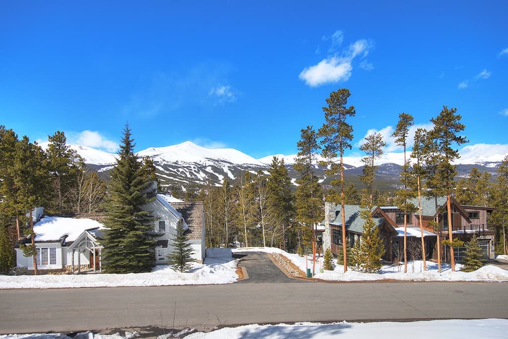 Exterior - Mountain Majesty Manor - Breckenridge Vacation Rental