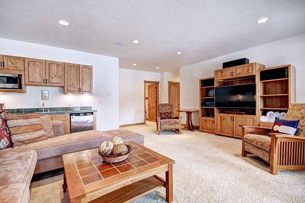 Living Area - Pine Needle Lodge - Breckenridge Vacation Rental