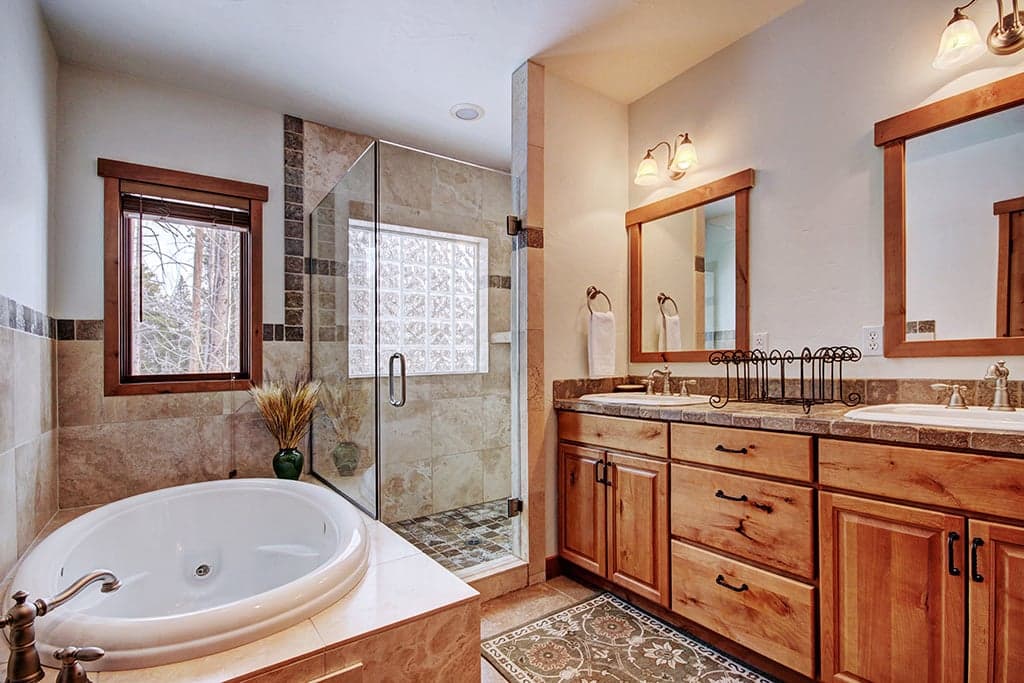 Bathroom - Pine Needle Lodge - Breckenridge Vacation Rental