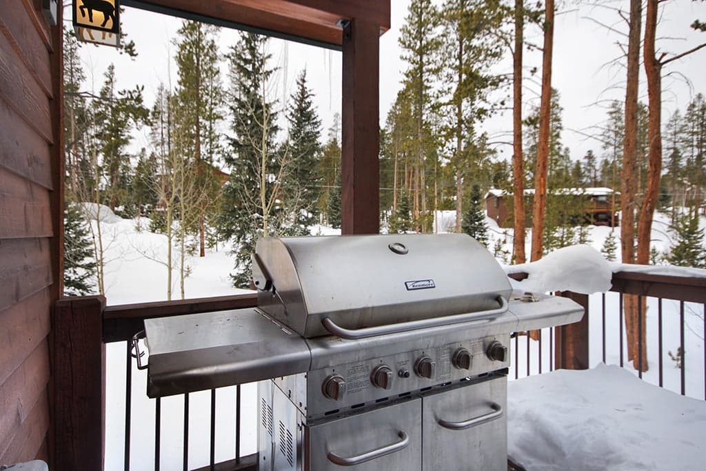 Deck - Pine Needle Lodge - Breckenridge Vacation Rental
