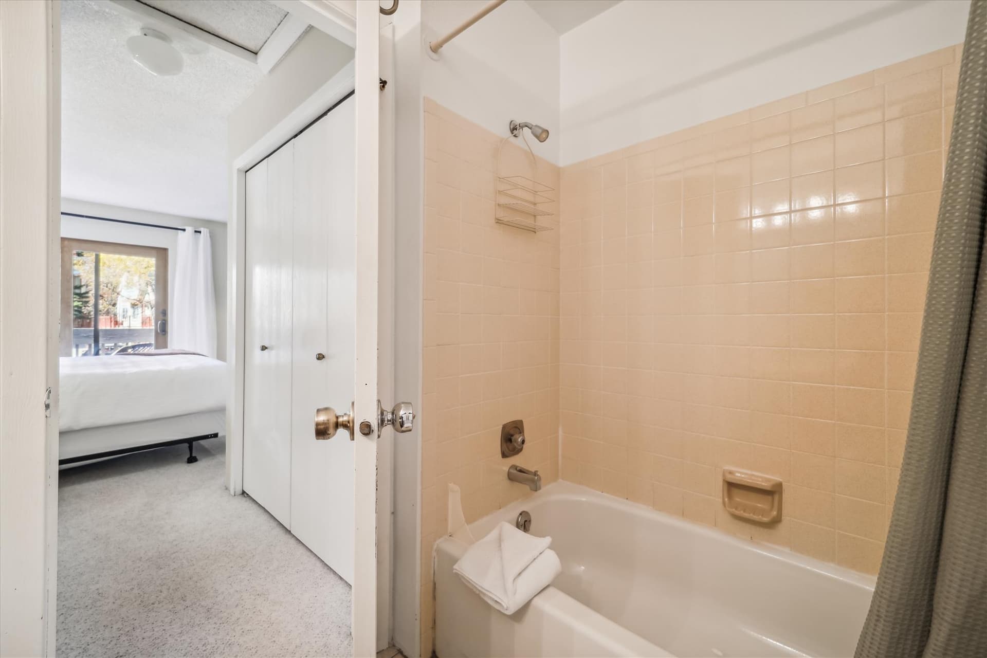 Bathroom, Winterpoint 20, Breckenridge Vacation Rental
