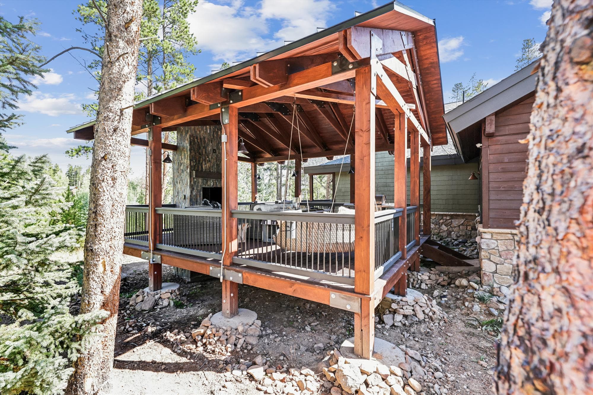 Exterior - Pine Needle Lodge - Breckenridge Vacation Rental