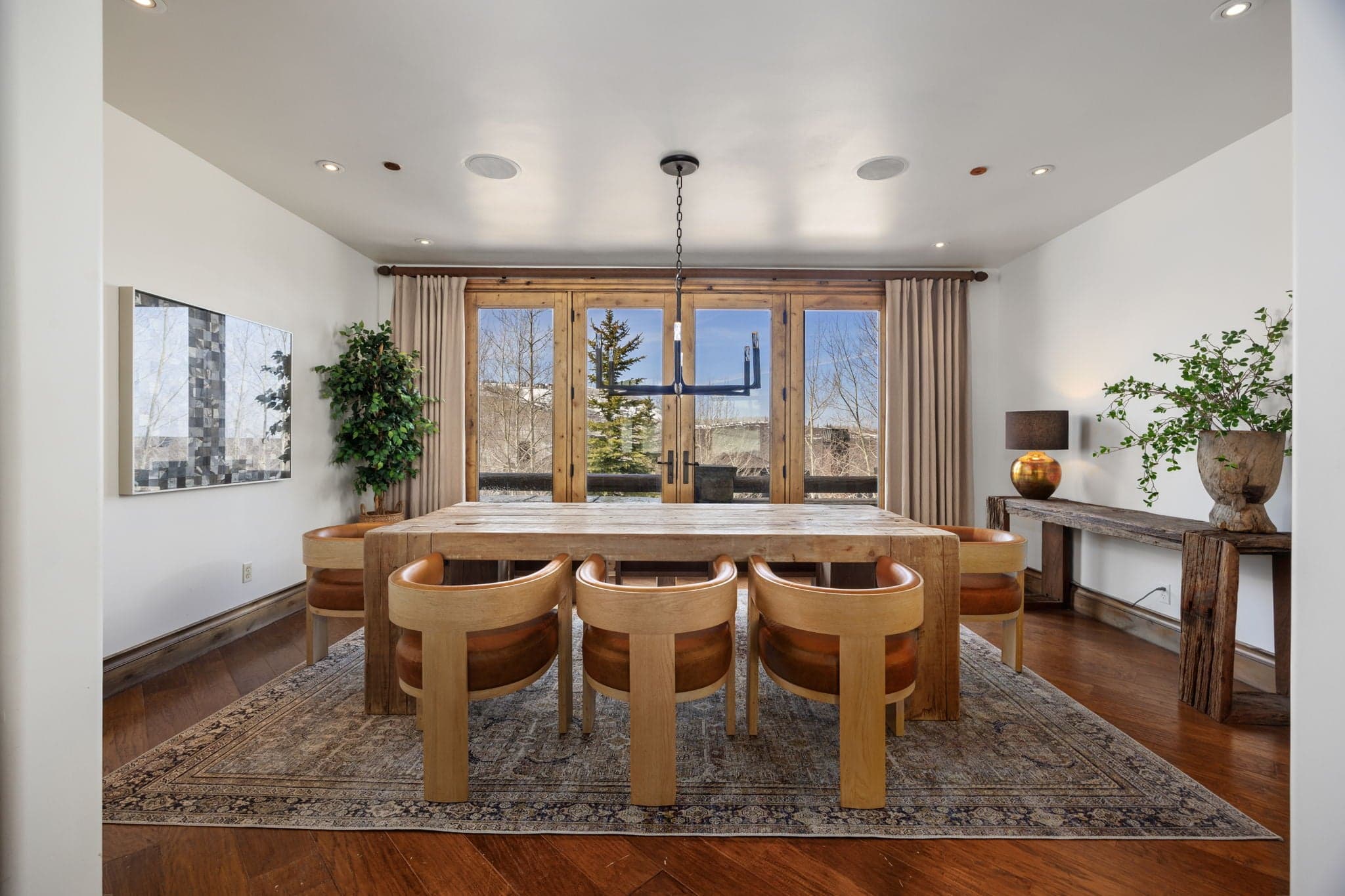 a view of the dining room