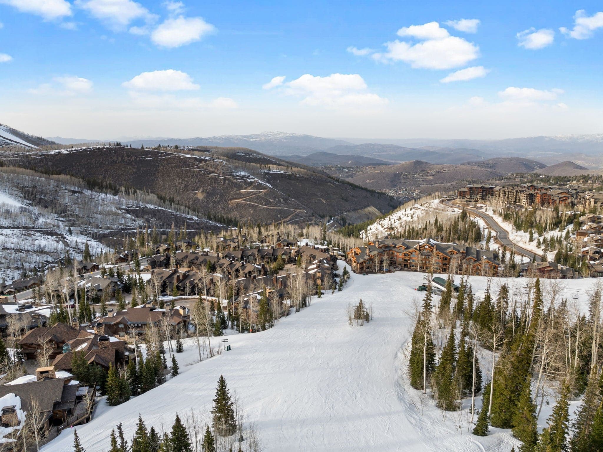 ski run next to ski utah home