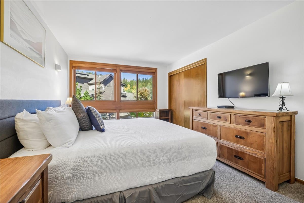 Bedroom - Ski Hill 39 - Breckenridge Vacation Rental
