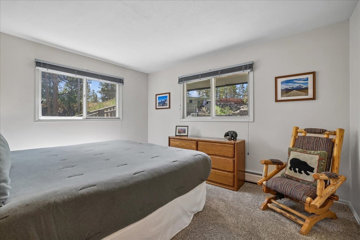 Bedroom - Tenderfoot Basecamp - Dillon Vacation Rental