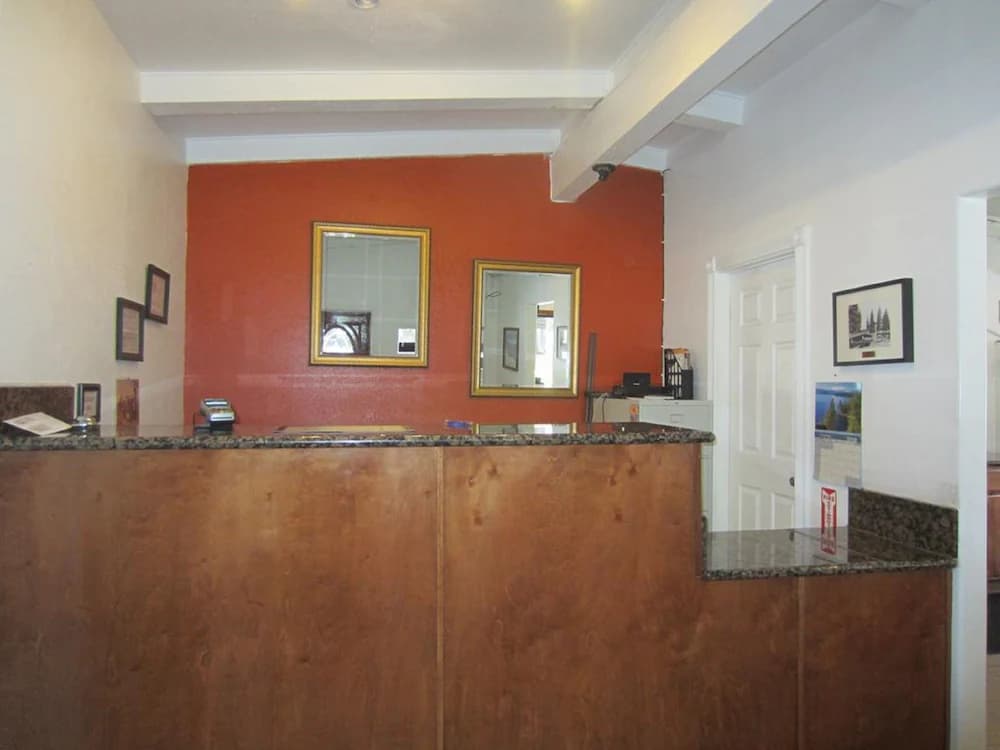 Check-in/Check-out Kiosk