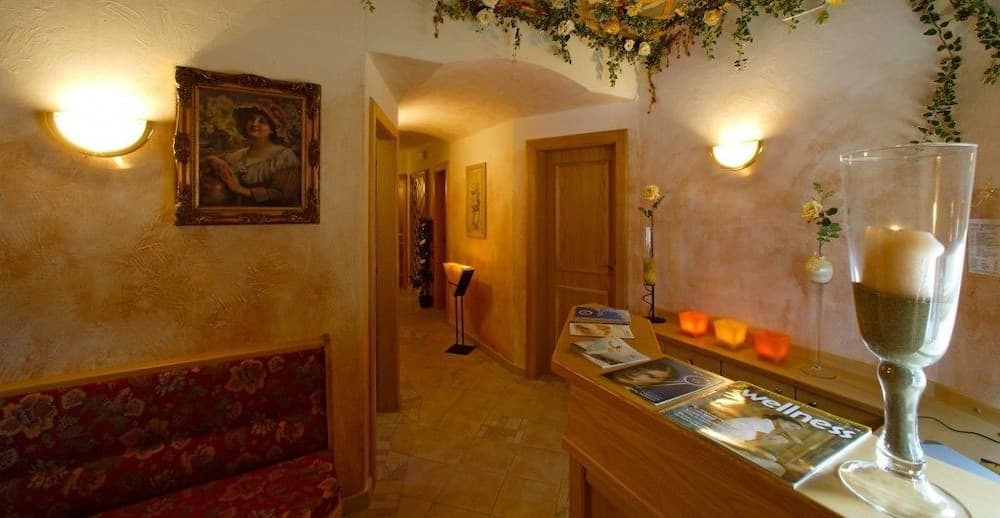 Spa Reception