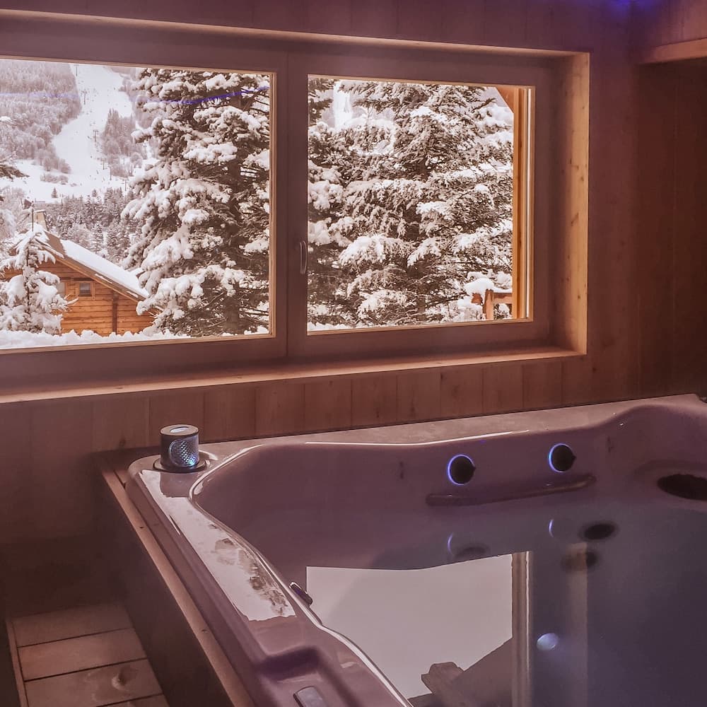 Jetted Tub