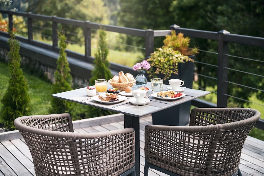 Sundeck