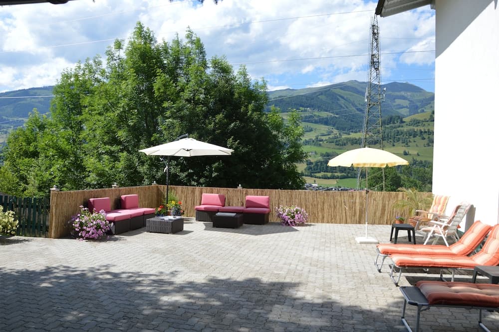 Sundeck