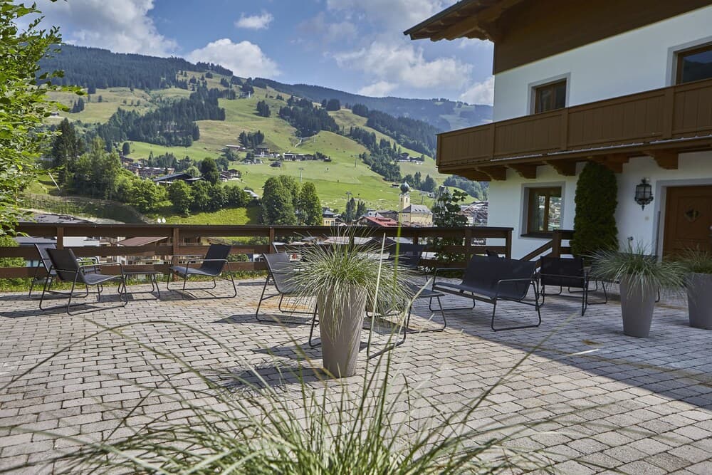 Sundeck
