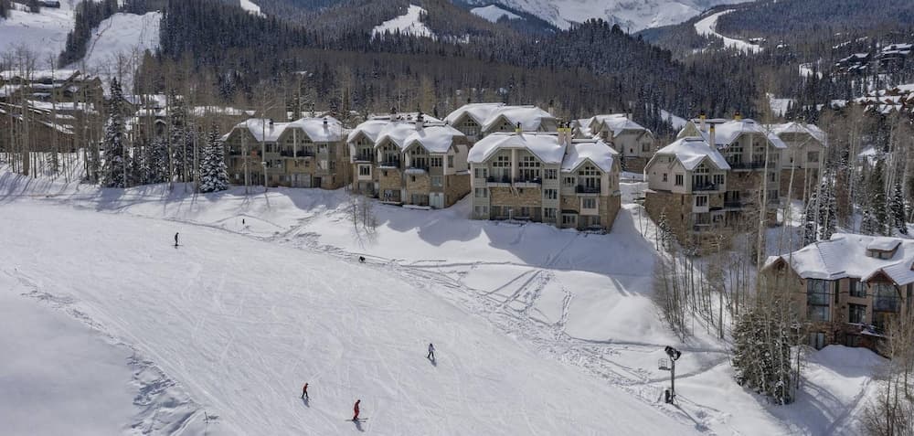 Skiing