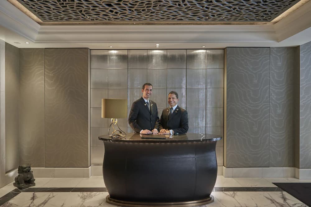 Concierge desk