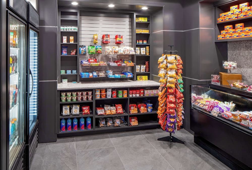 Snack bar