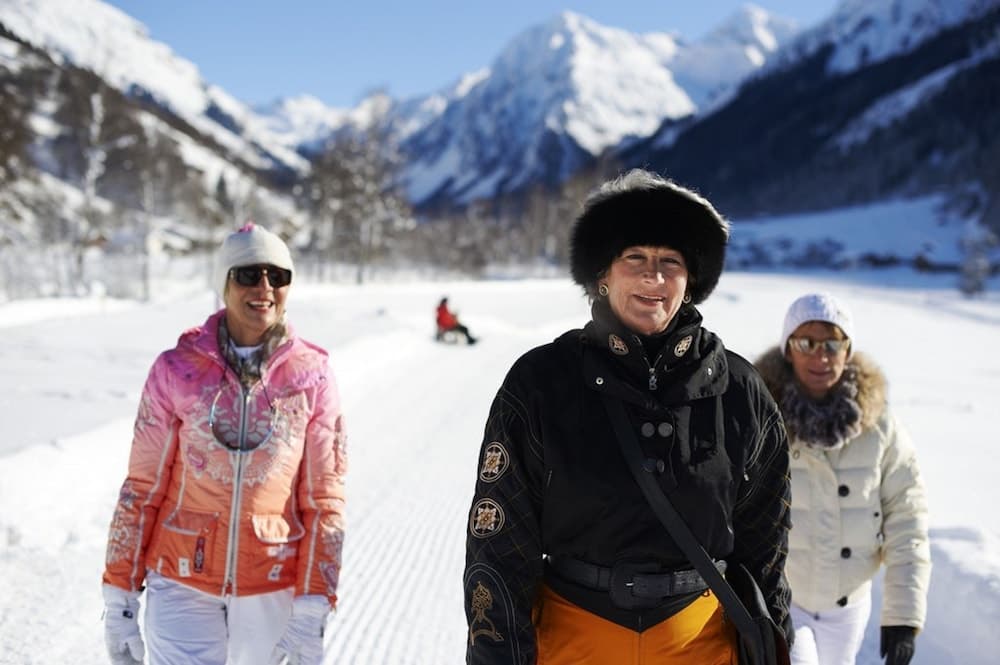Snow and ski sports