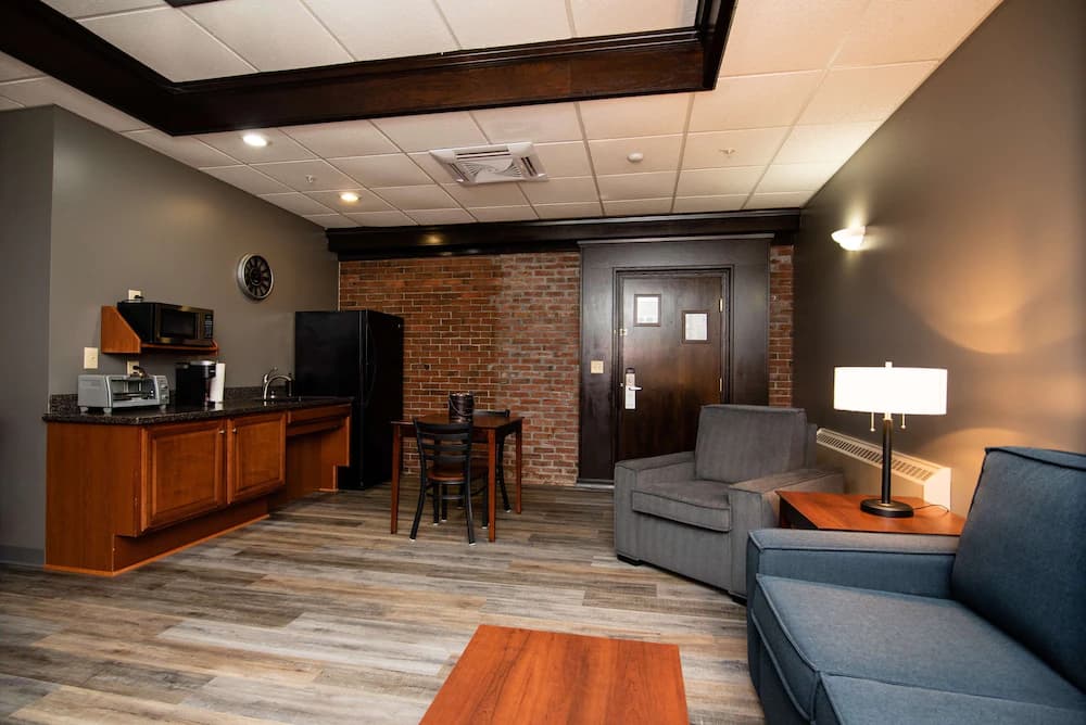 Private kitchenette