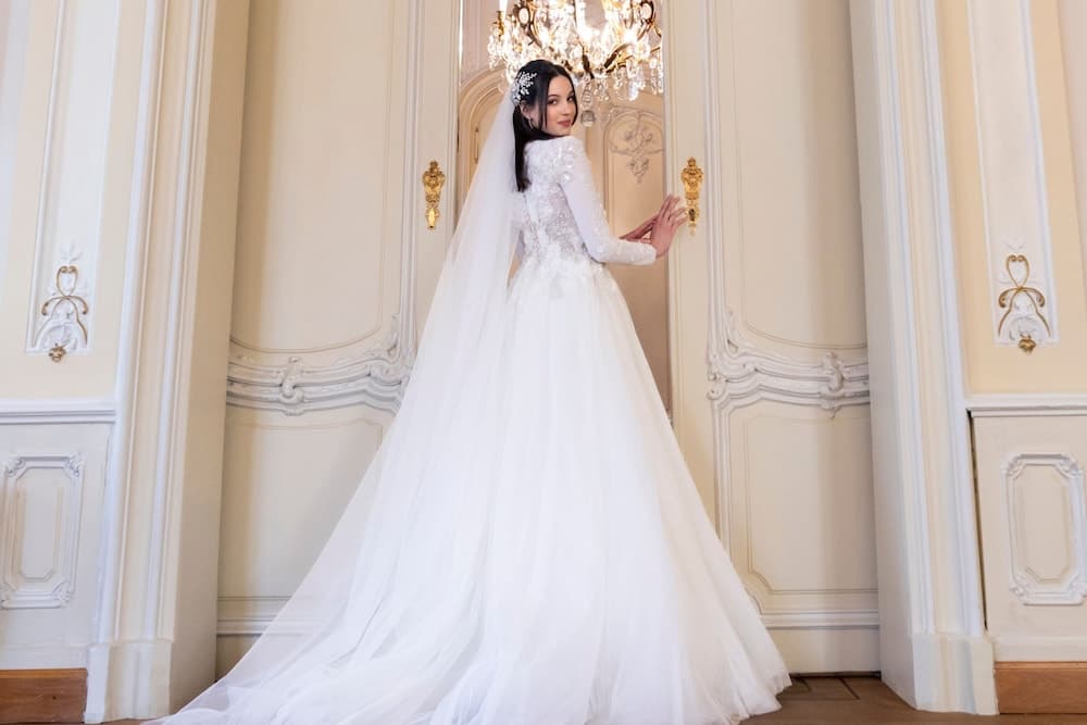 Indoor wedding