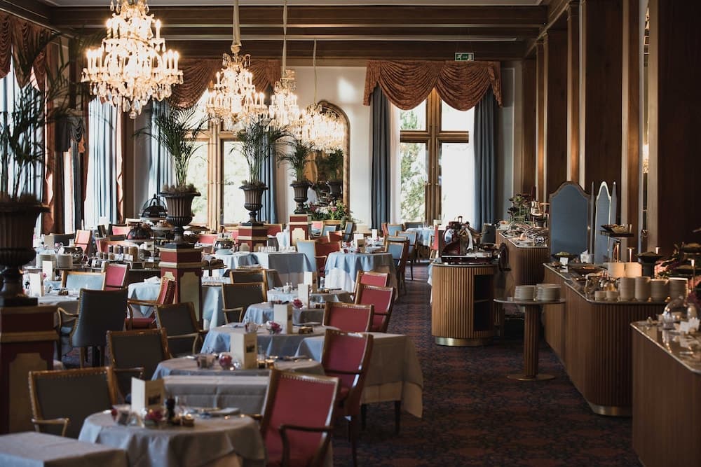 Breakfast area