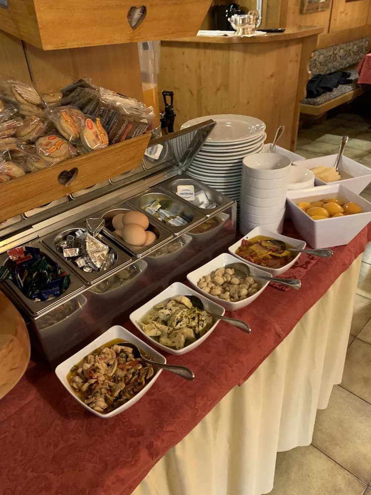 Breakfast buffet