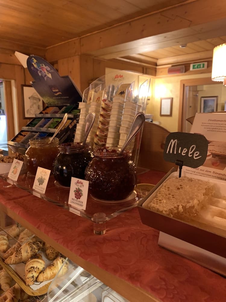 Breakfast buffet