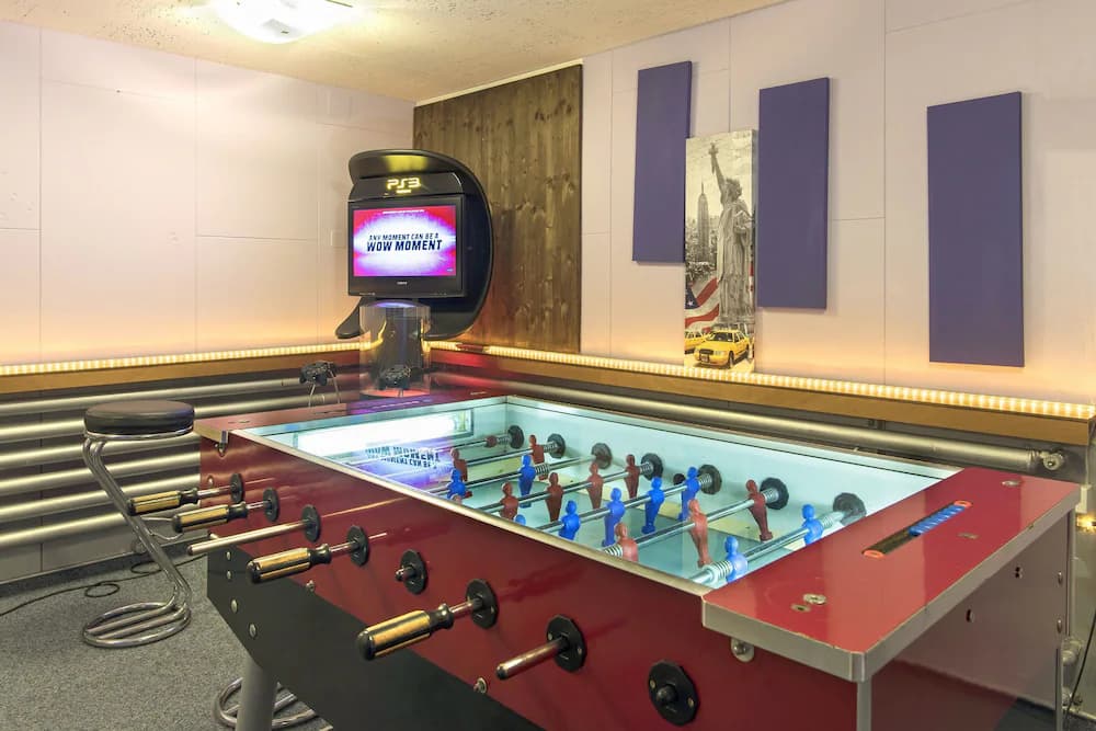 Game room