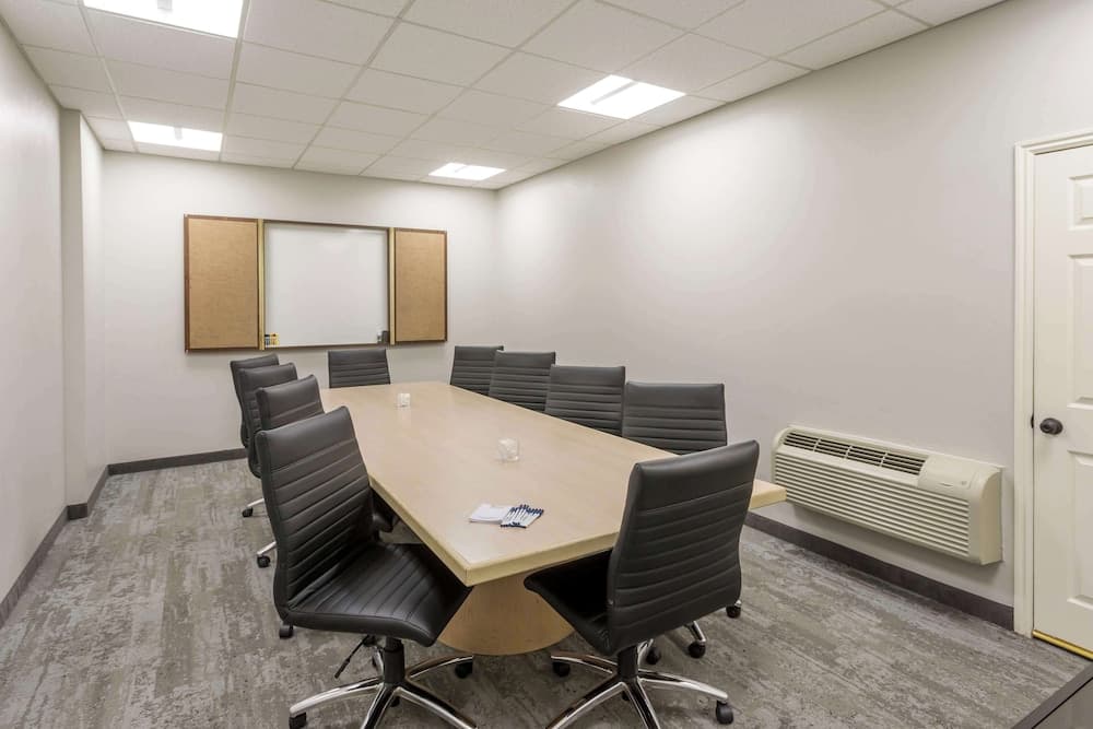 Meeting facility