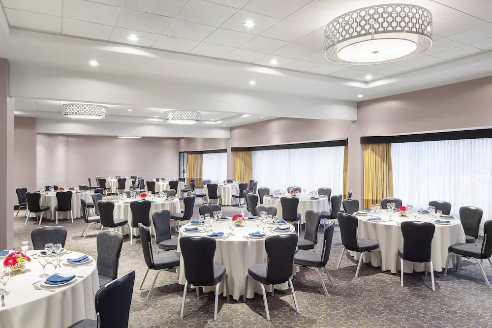 Meeting facility
