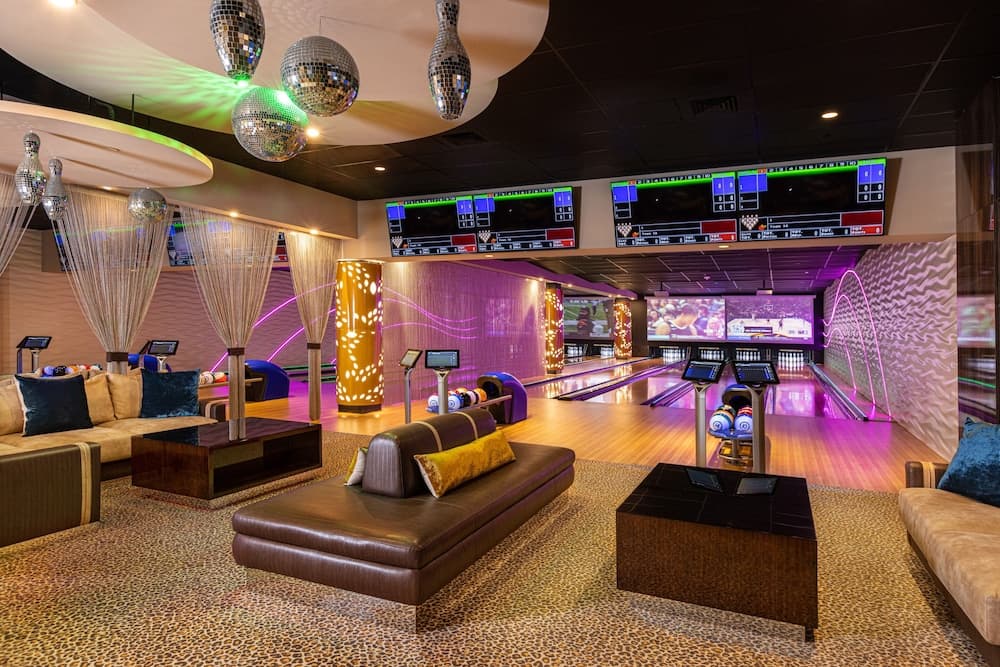Bowling