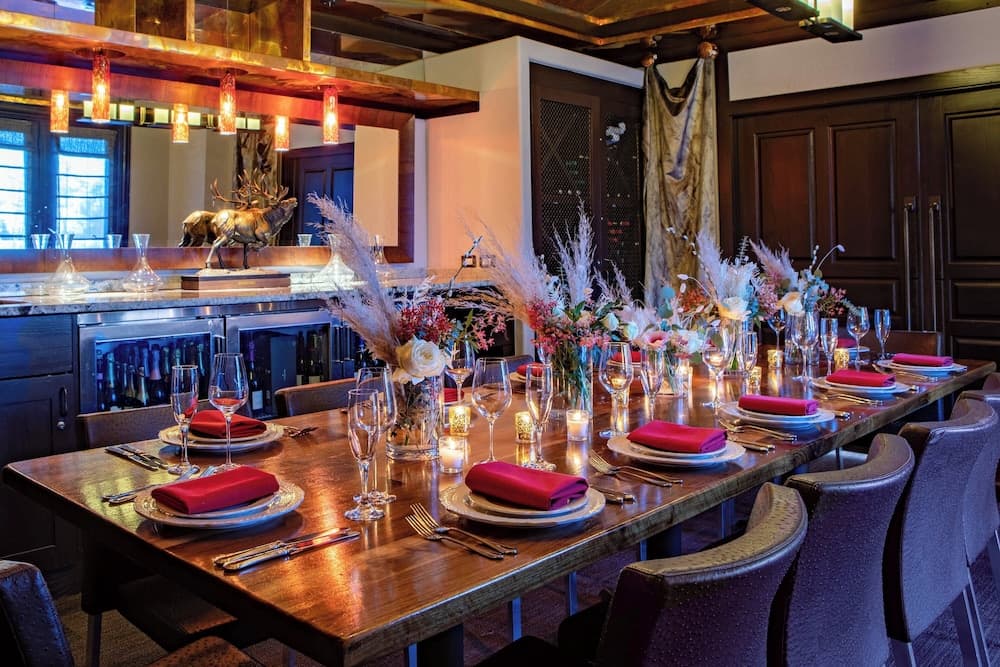 Meeting facility
