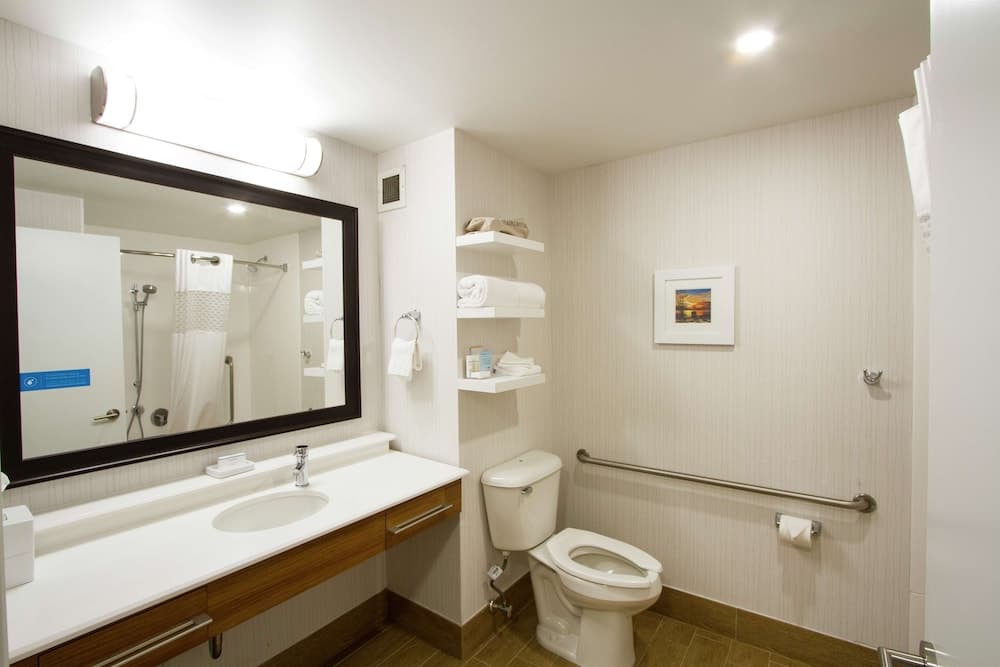 Bathroom shower