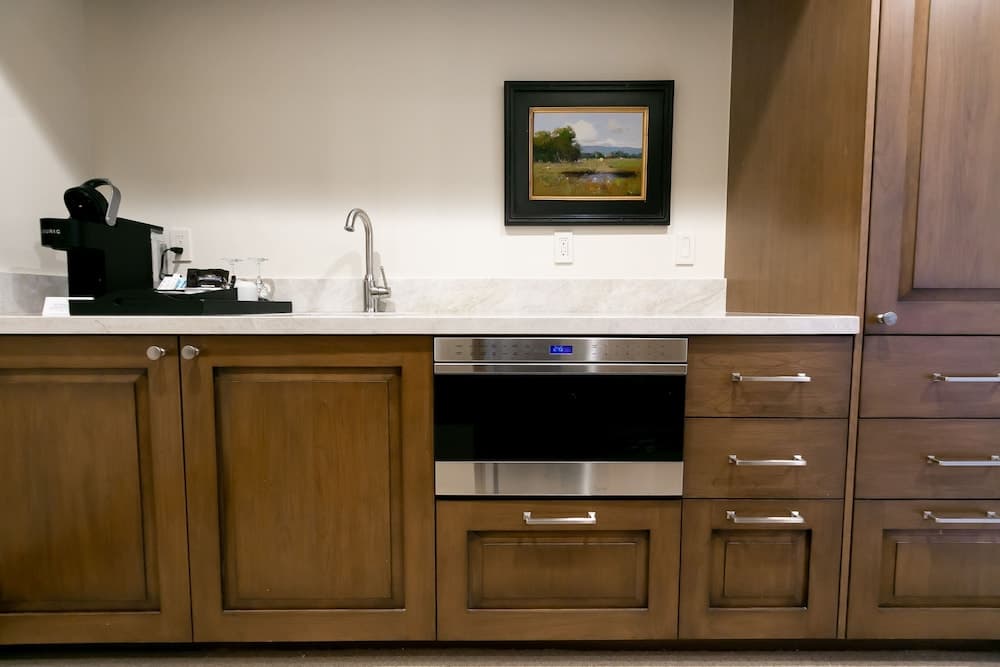 Minibar