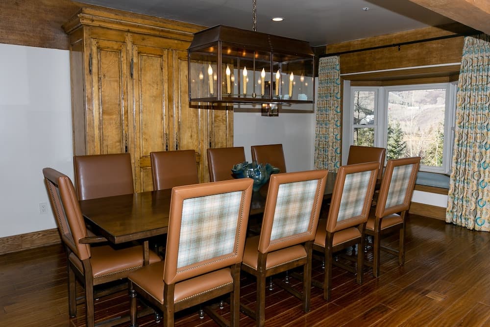 In-room dining