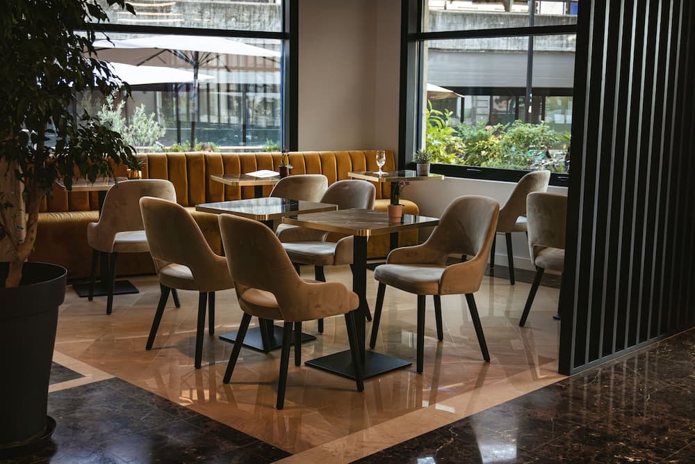 Breakfast area