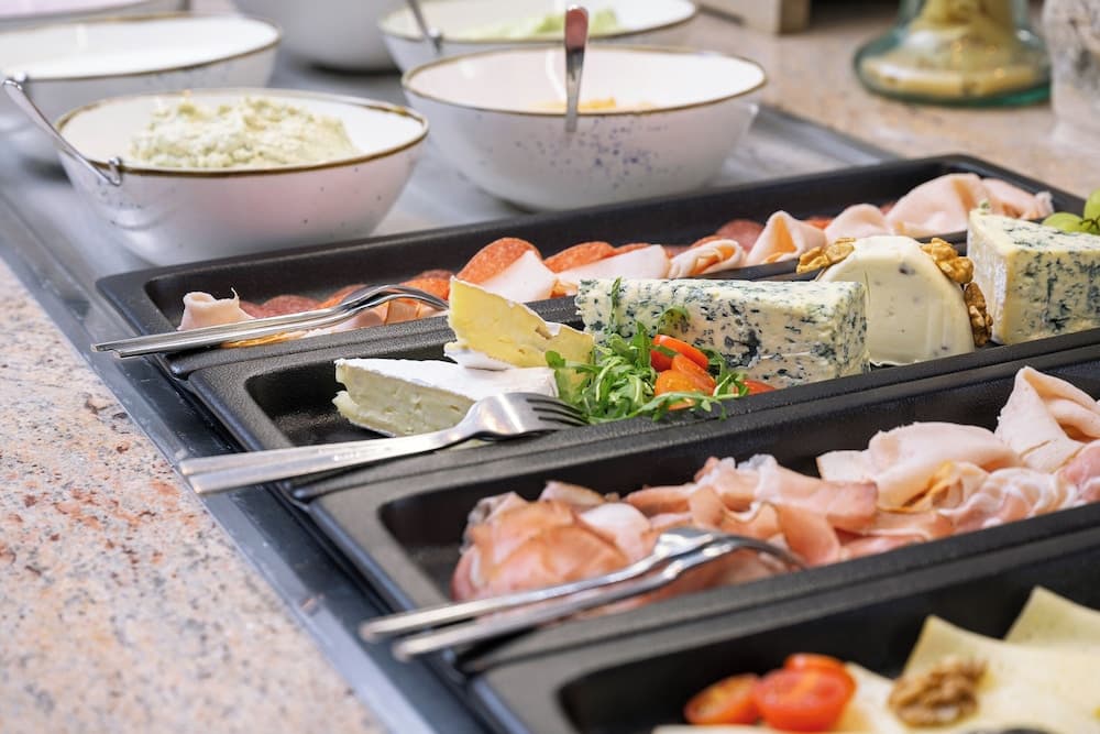 Breakfast buffet