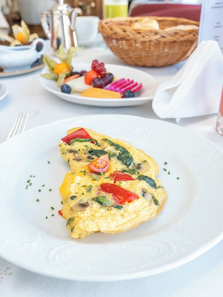 Breakfast meal