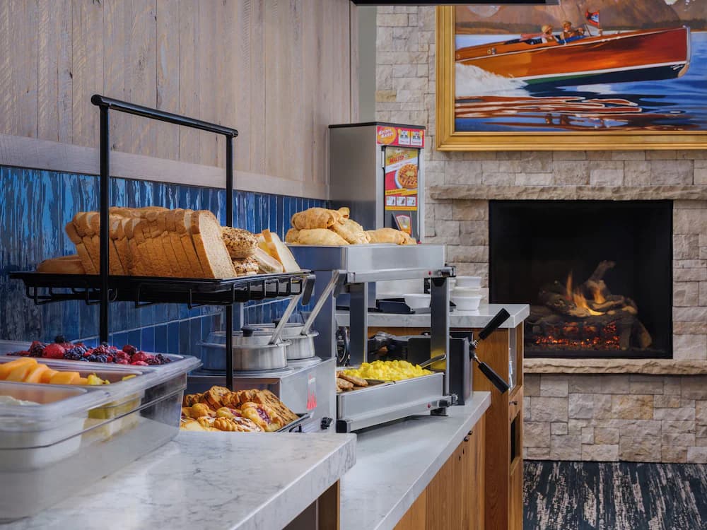 Breakfast buffet