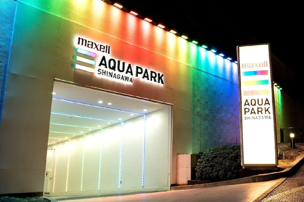 Aqua center