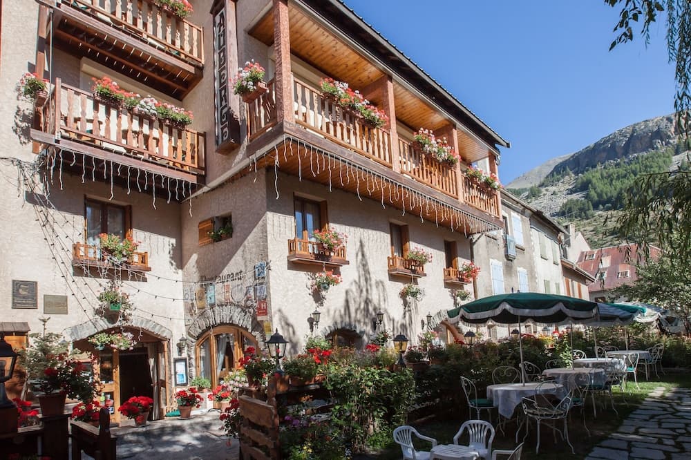 Primary image