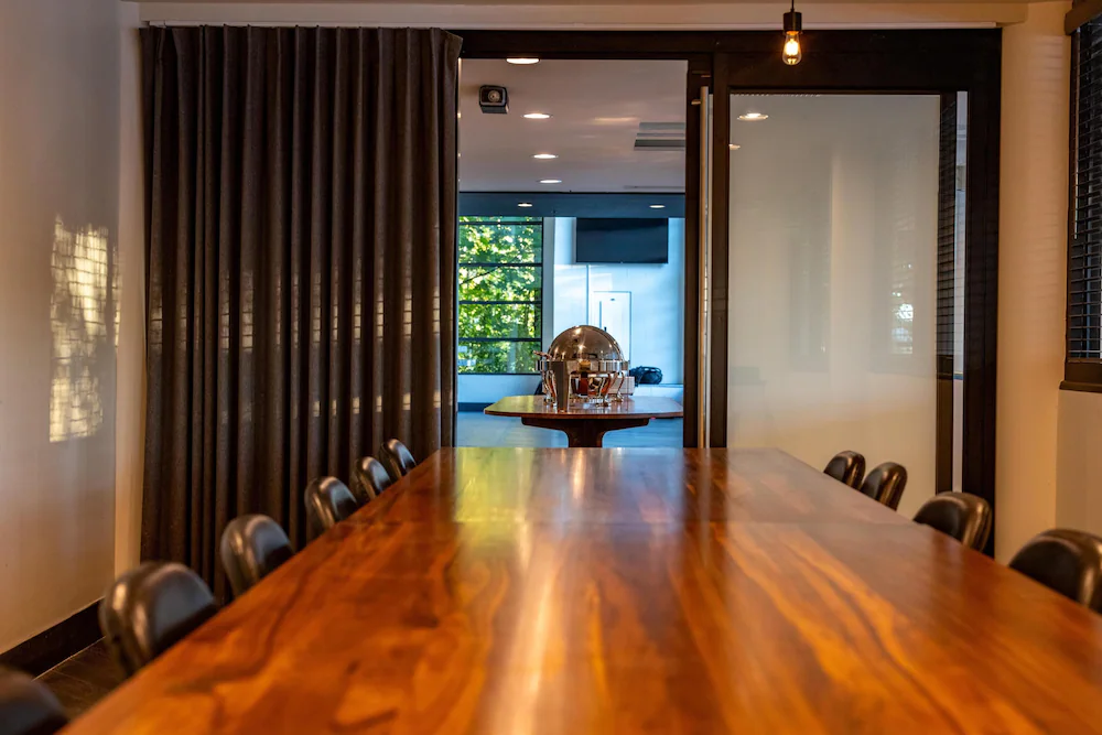 Meeting facility