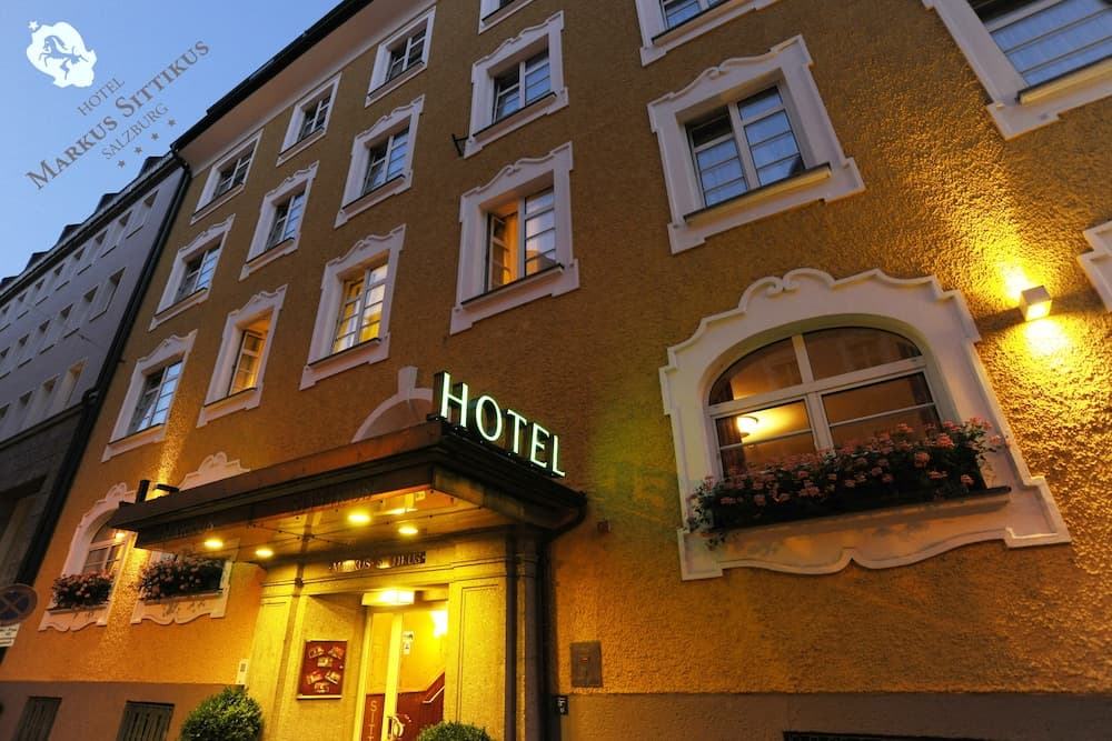 Front of property - evening/night