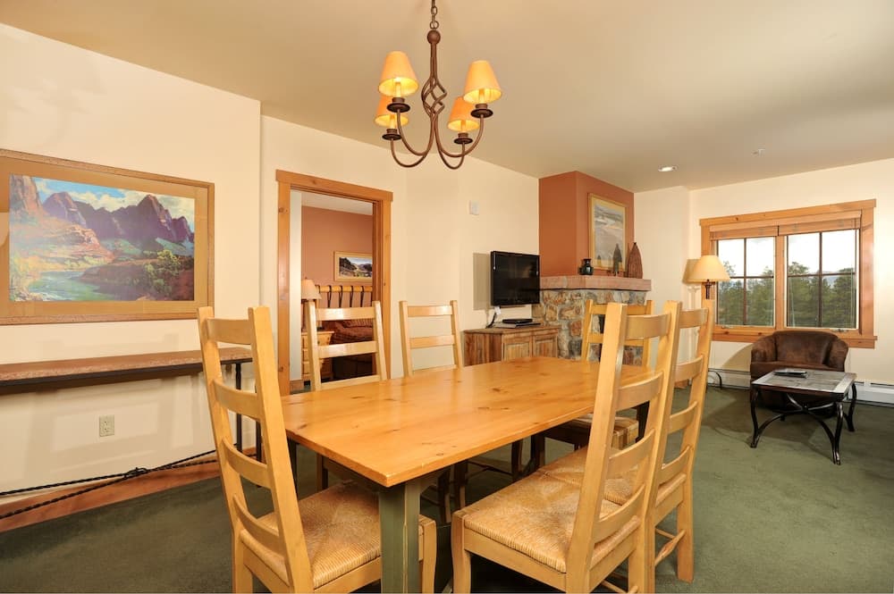 In-room dining