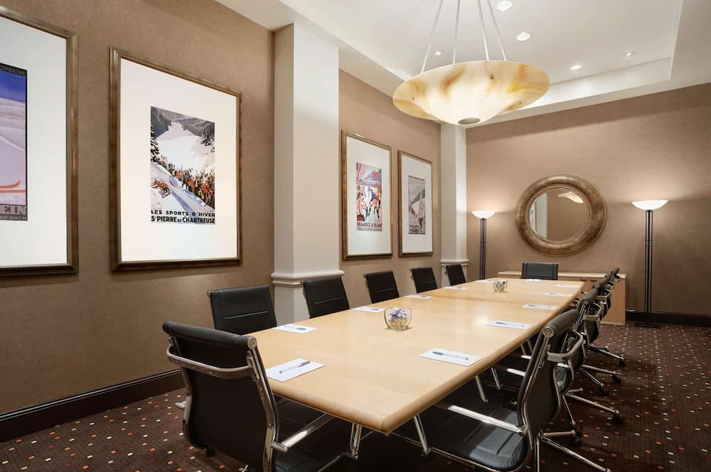 Meeting facility