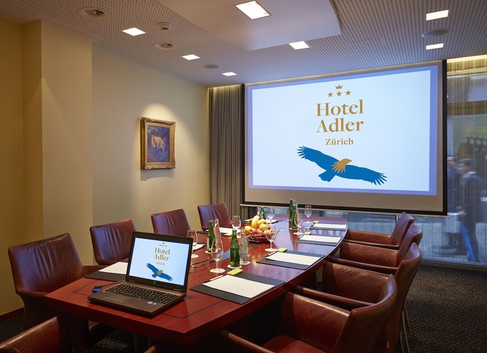 Meeting facility